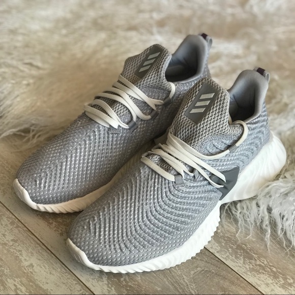 NWT Adidas Alphabounce Instinct Women’s Shoes - Picture 4 of 8